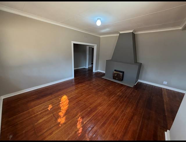 3 BEDROOM HOUSE FOR SALE IN DALVIEW